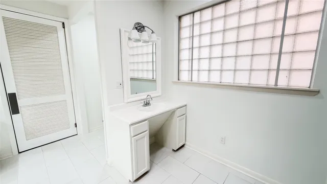 $2,795 | 4601 Country Club View, Baytown, TX 77521