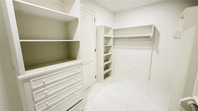 $2,795 | 4601 Country Club View, Baytown, TX 77521