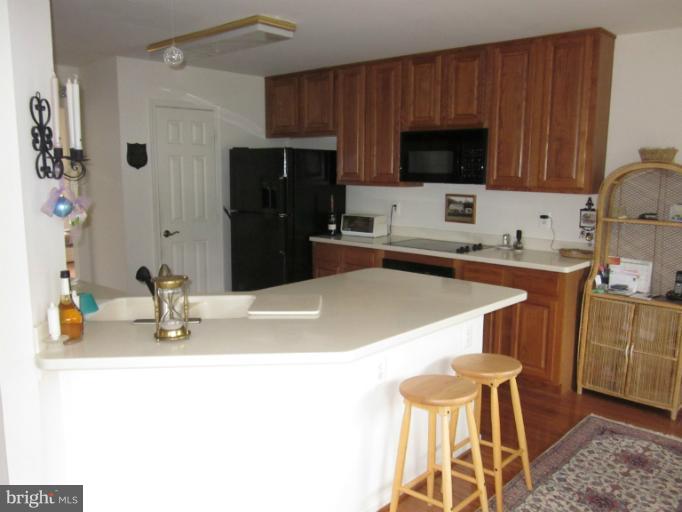 44030 Rising Sun Terrace Ashburn, VA 20147 - Photo 11 of 24 Kitchen