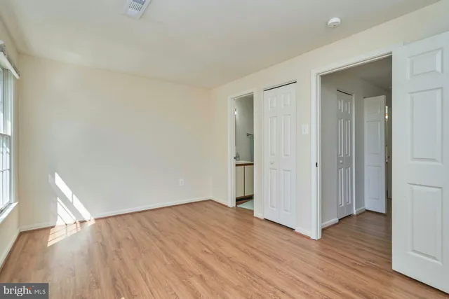 $515,000 | 7616 Wood Mist Lane, Falls Church, VA 22043