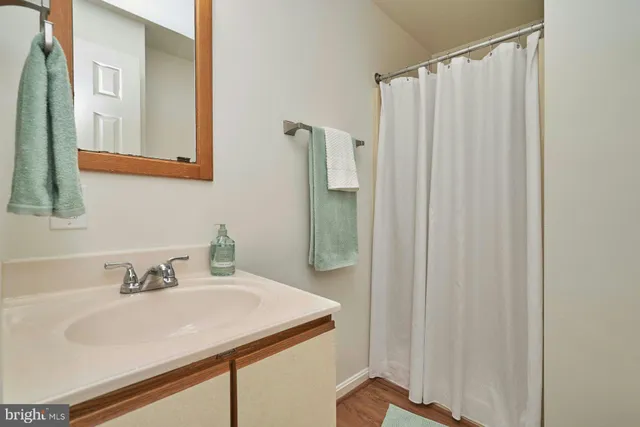 $515,000 | 7616 Wood Mist Lane, Falls Church, VA 22043