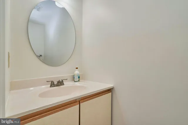 $515,000 | 7616 Wood Mist Lane, Falls Church, VA 22043