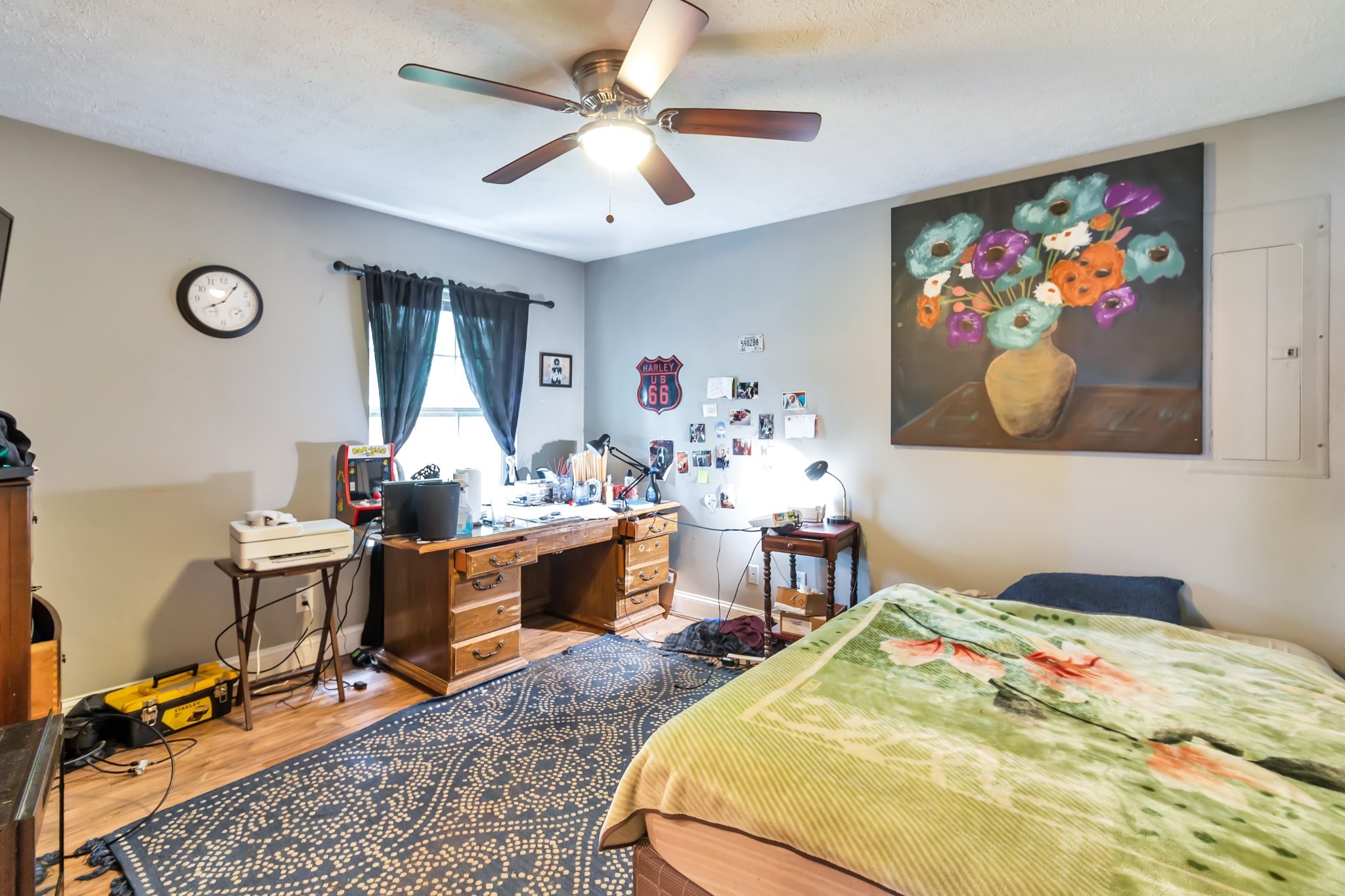 521 Rothwood Avenue Madison, TN 37115 - Photo 4 of 5 a bedroom that has a bed and a table in it