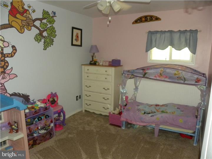 512 Heather Road Exton, PA 19341 - Photo 13 of 25 Bedroom 3