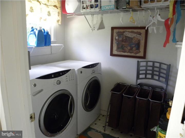 512 Heather Road Exton, PA 19341 - Photo 17 of 25 Laundry Room