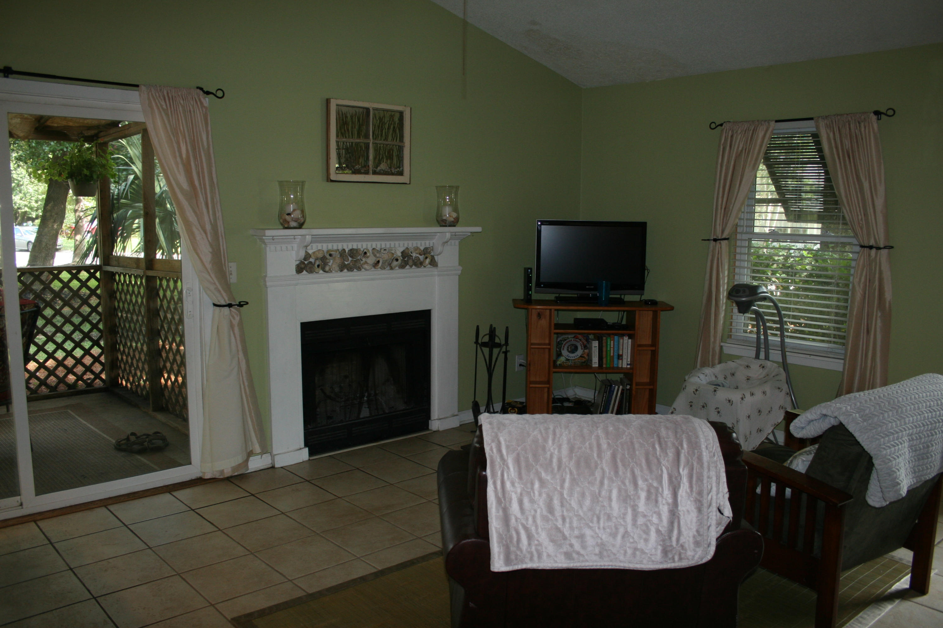 1157 Shoreham Road Charleston, SC 29412 - Photo 12 of 40 IMG_1373