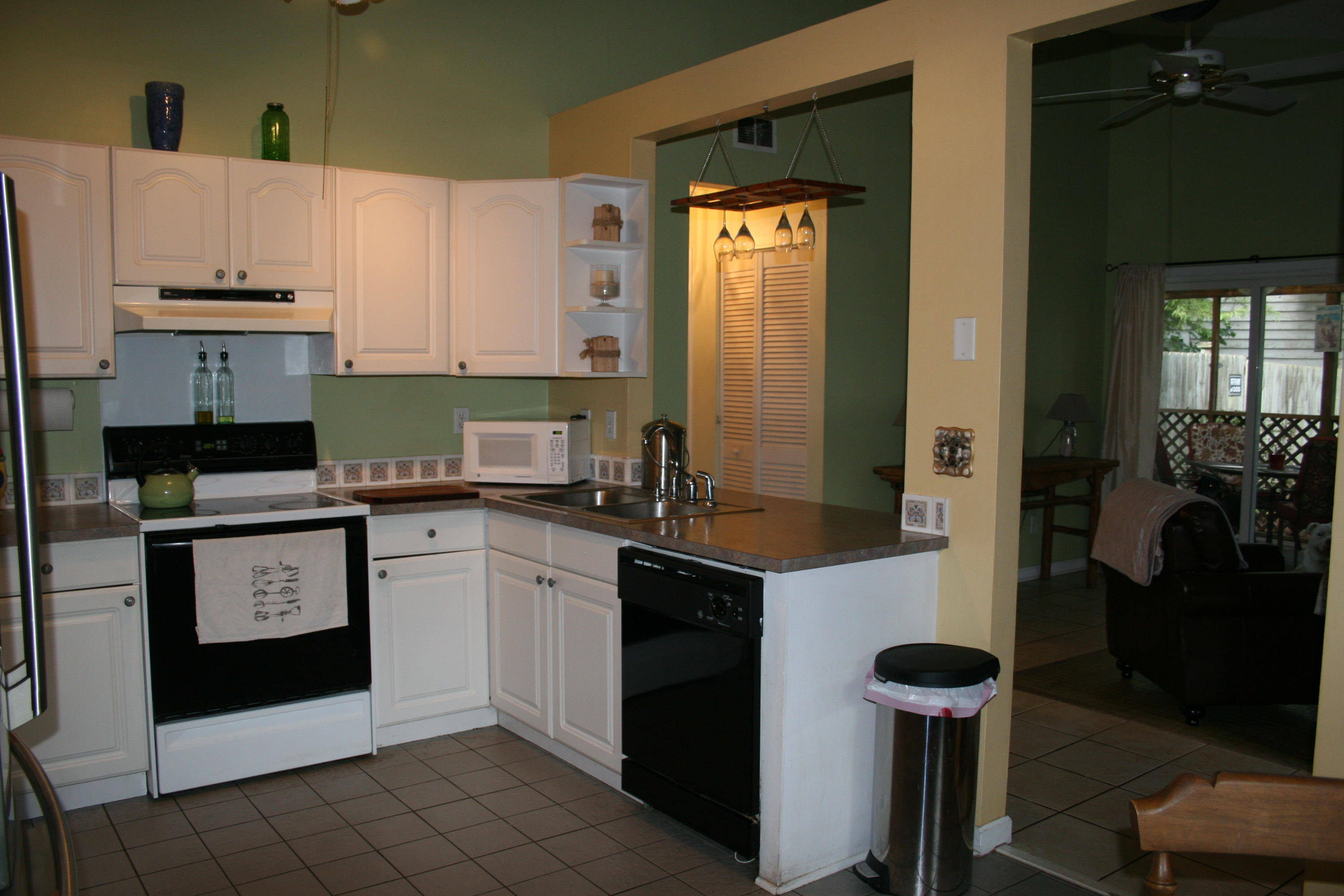 1157 Shoreham Road Charleston, SC 29412 - Photo 5 of 40 IMG_1368