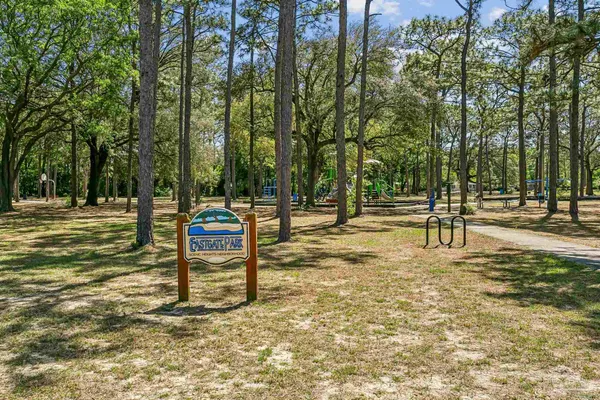$294,500 | 5931 Greenwood Lane, Pensacola, FL 32504
