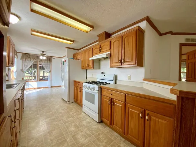 $149,900 | 3407 Highway 18, Hookstown, PA 15050