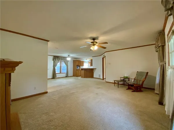 $125,000 | 3407 Highway 18, Hookstown, PA 15050