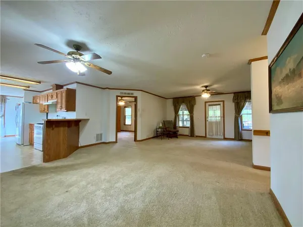 $125,000 | 3407 Highway 18, Hookstown, PA 15050