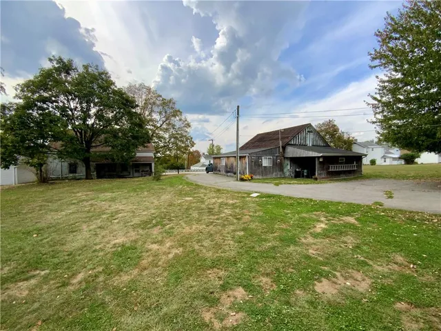 $149,900 | 3407 Highway 18, Hookstown, PA 15050