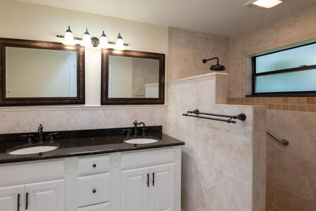 $790,000 | 3201 Southeast Fairway West, Stuart, FL 34997