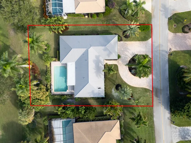 $790,000 | 3201 Southeast Fairway West, Stuart, FL 34997