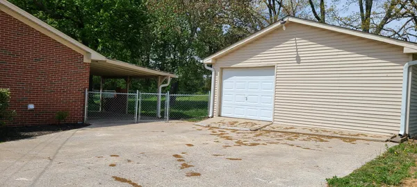 $1,695 | 212 Staggs Drive, Portland, TN 37148