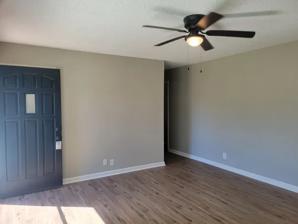 $1,695 | 212 Staggs Drive, Portland, TN 37148