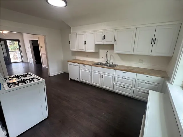 $209,900 | 815 Braddock Road, Pittsburgh, PA 15221