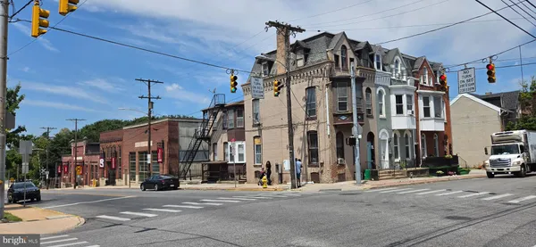 $267,000 | 158 South Pershing Avenue, York, PA 17401