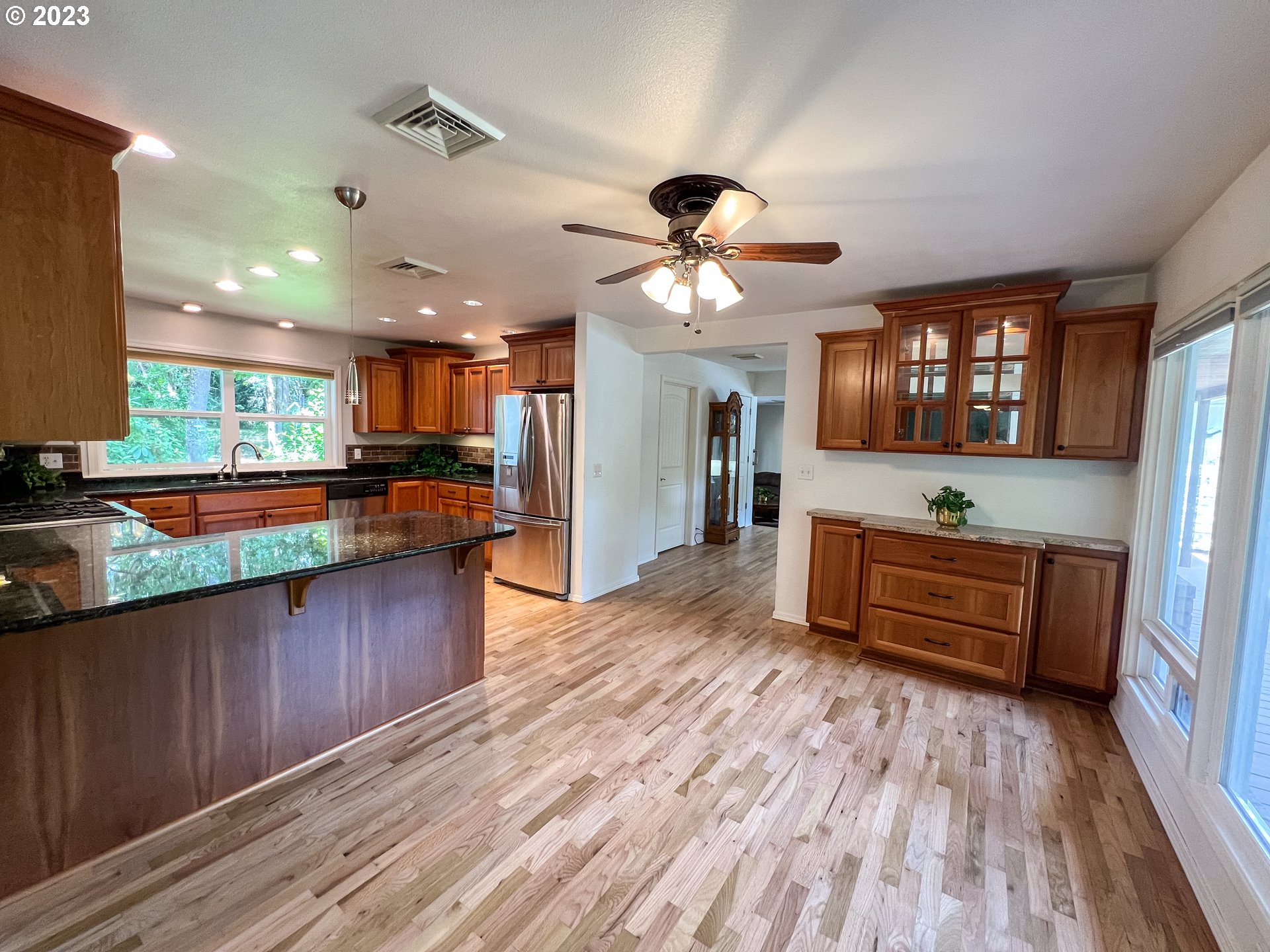 663 River Bend Road Roseburg, OR 97471 - Photo 9 of 48 Gallery Image 9