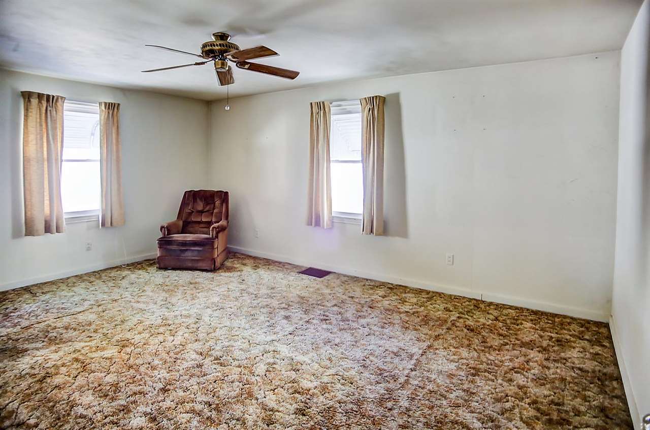 3325 Lima Road Fort Wayne, IN 46805 - Photo 13 of 28 Gallery Image 13