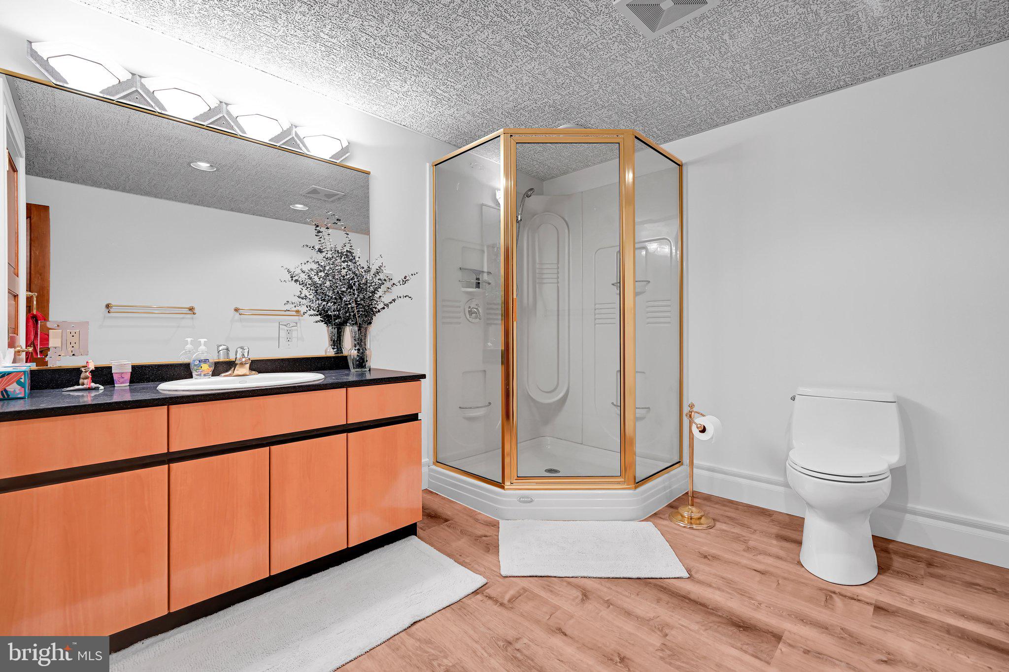 76 Zehner Road Landingville, PA 17972 - Photo 58 of 79 Bathroom