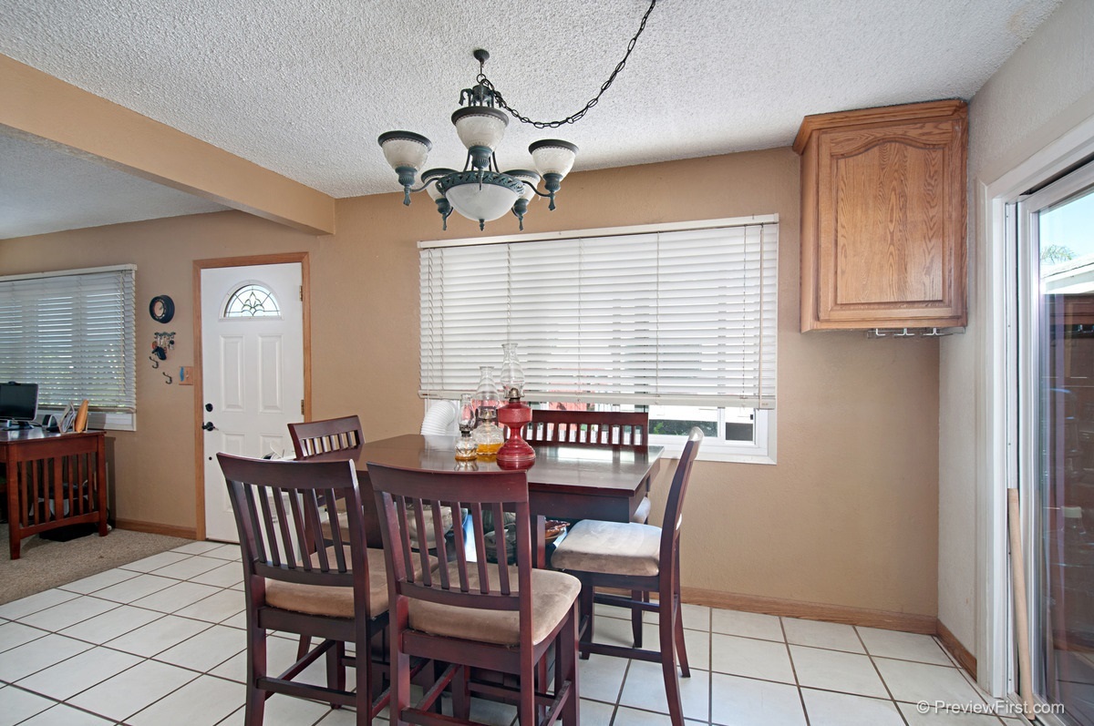 517 East Mandarin Way Fallbrook, CA 92028 - Photo 6 of 18 Gallery Image 6