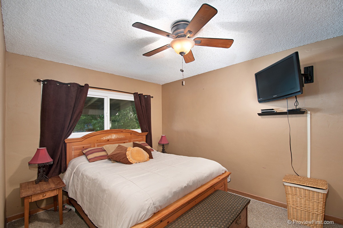 517 East Mandarin Way Fallbrook, CA 92028 - Photo 9 of 18 Gallery Image 9