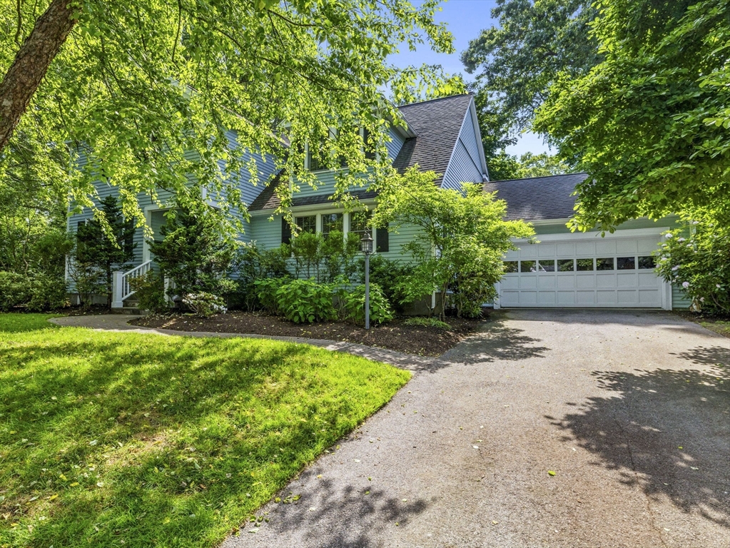 3 Dudley Road Wellesley, MA 02481 - Photo 25 of 25 front view of a house with a yard