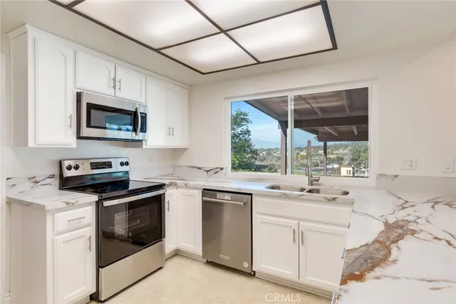 $1,185,000 | 15750 Pounders Drive, Riverside, CA 92504