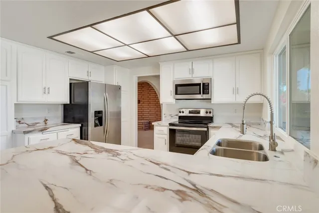 $1,185,000 | 15750 Pounders Drive, Riverside, CA 92504