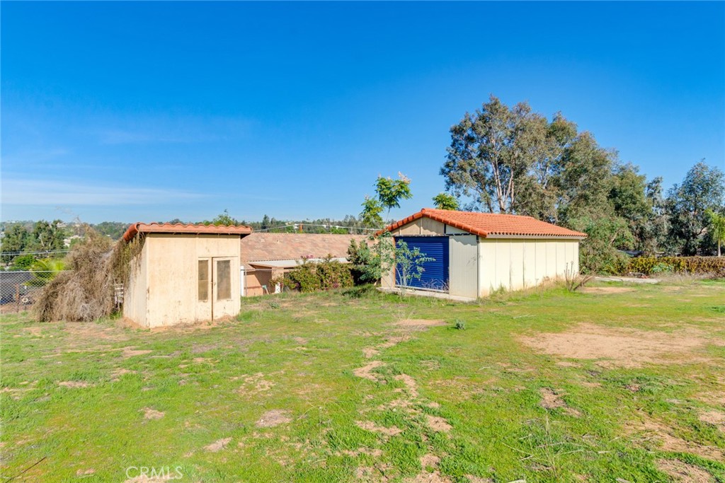 15750 Pounders Drive Riverside, CA 92504 - Photo 45 of 50 Large Work Shop or Tack Room