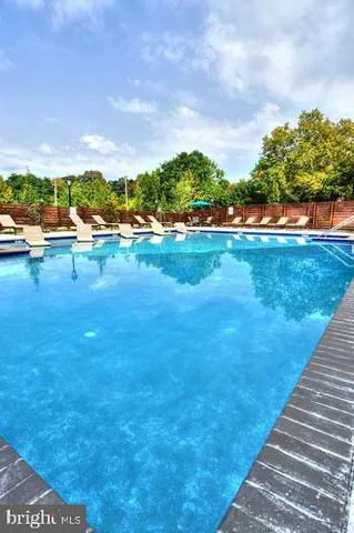 $2,476 | 131 Bridge Street, Unit 1B22422, Phoenixville, PA 19460