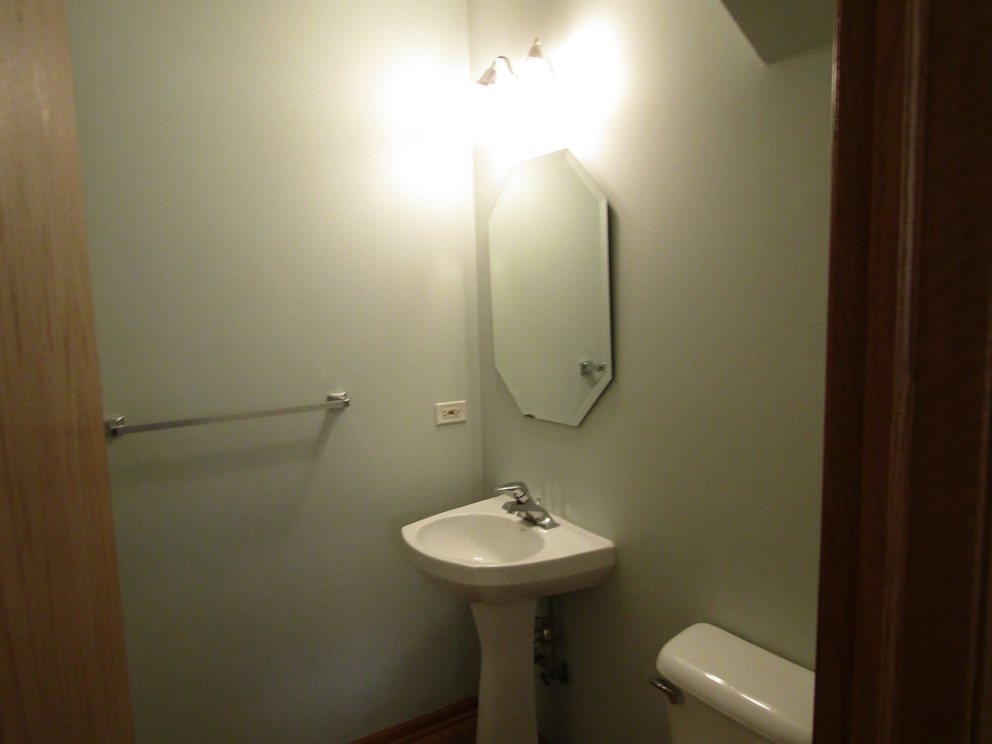 263 Capitol Drive, Unit B Sugar Grove, IL 60554 - Photo 8 of 17