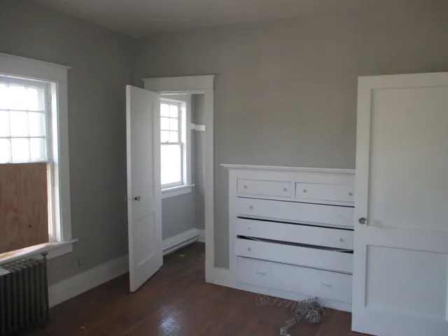 a view of walk in closet