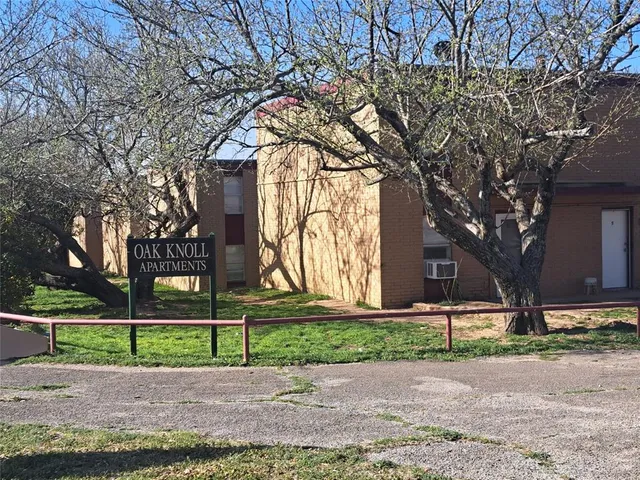 $995 | 109 Mimosa Street, Weatherford, TX 76086