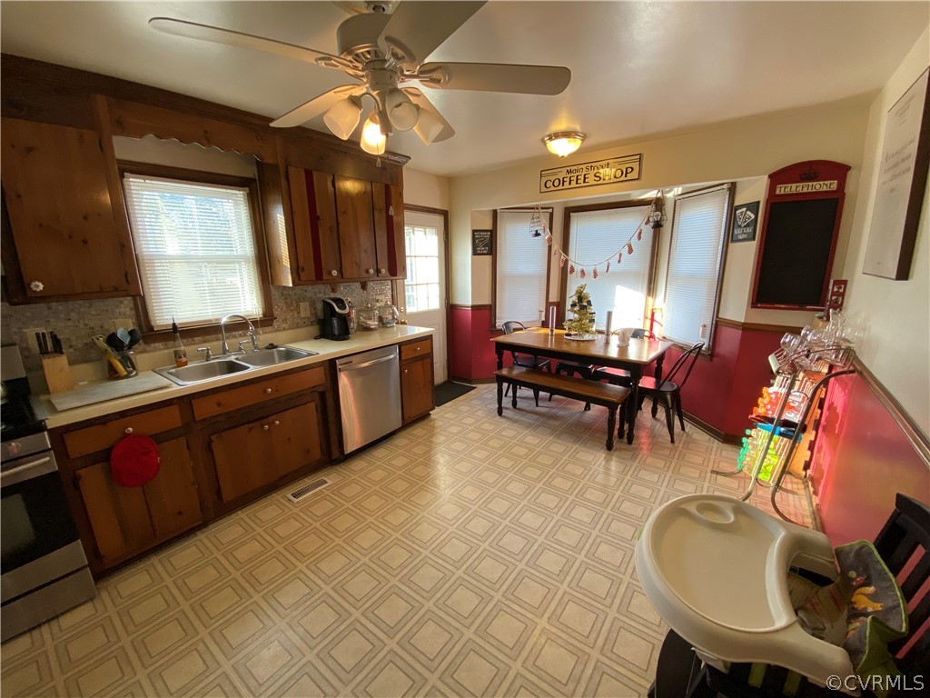 8634 Pleasant Ridge Road North Chesterfield, VA 23237 - Photo 5 of 17 Gallery Image 5