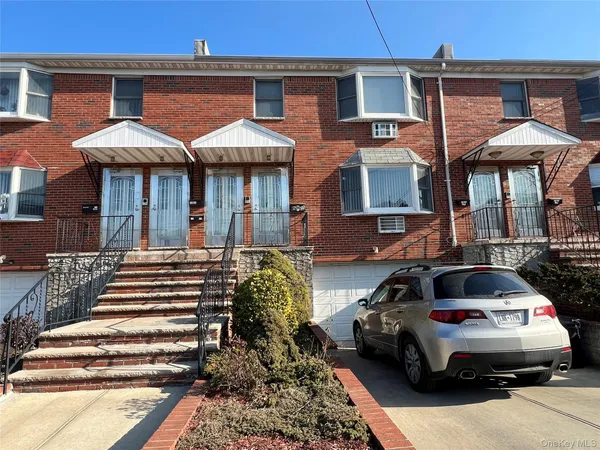 $3,800 | 36-05 166th Street, Unit 1FL BA | Murray Hill - Flushing