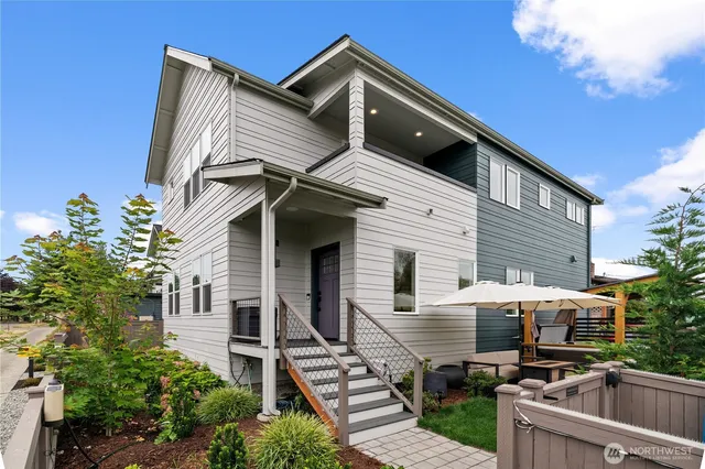 $4,990 | 8855 29th Avenue Southwest, Seattle, WA 98126