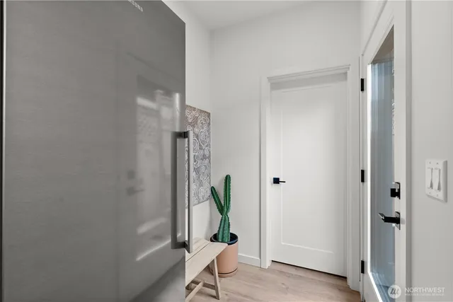 $4,990 | 8855 29th Avenue Southwest, Seattle, WA 98126