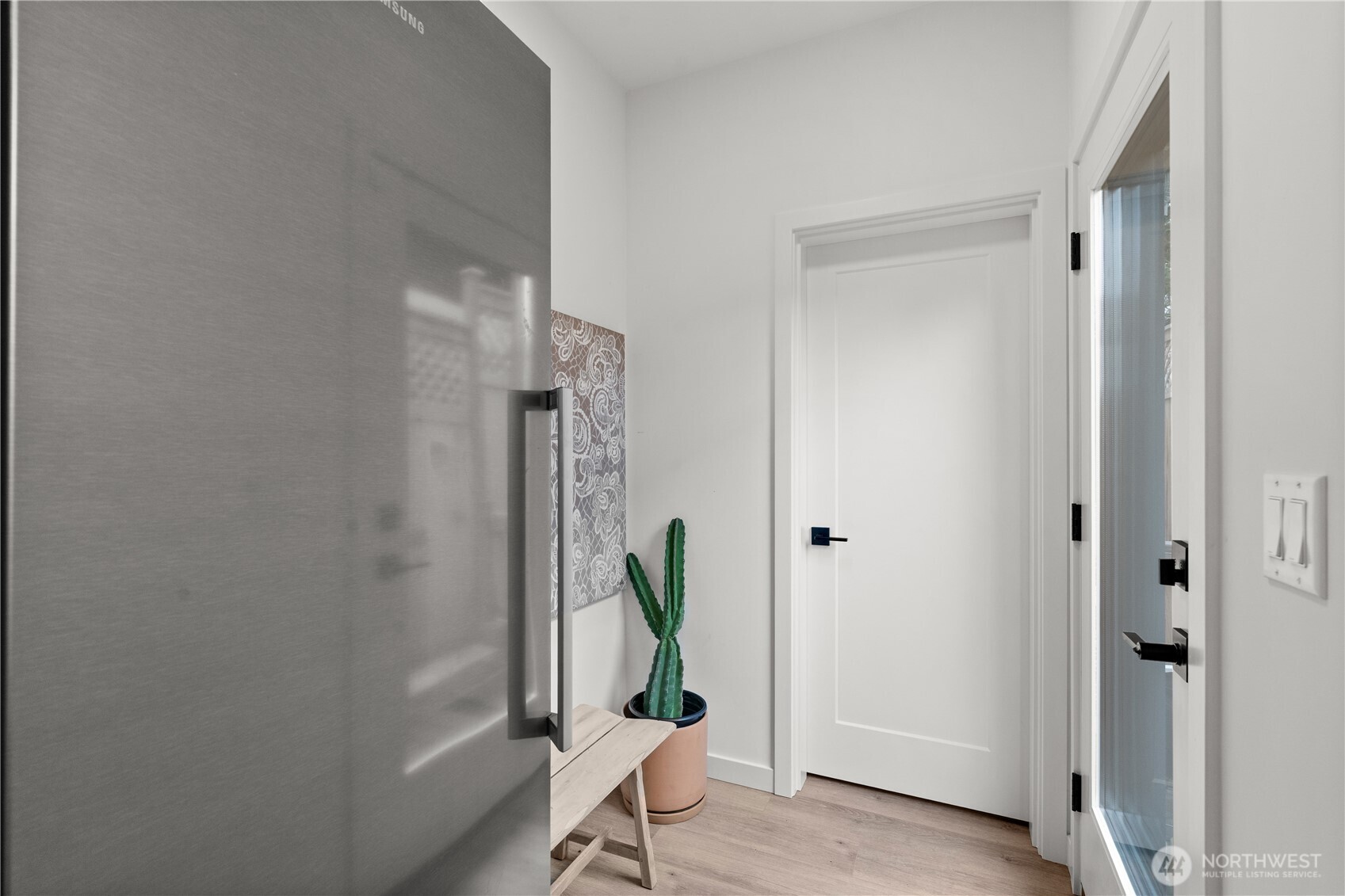 8855 29th Avenue Southwest Seattle, WA 98126 - Photo 15 of 40