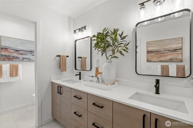 $4,990 | 8855 29th Avenue Southwest, Seattle, WA 98126