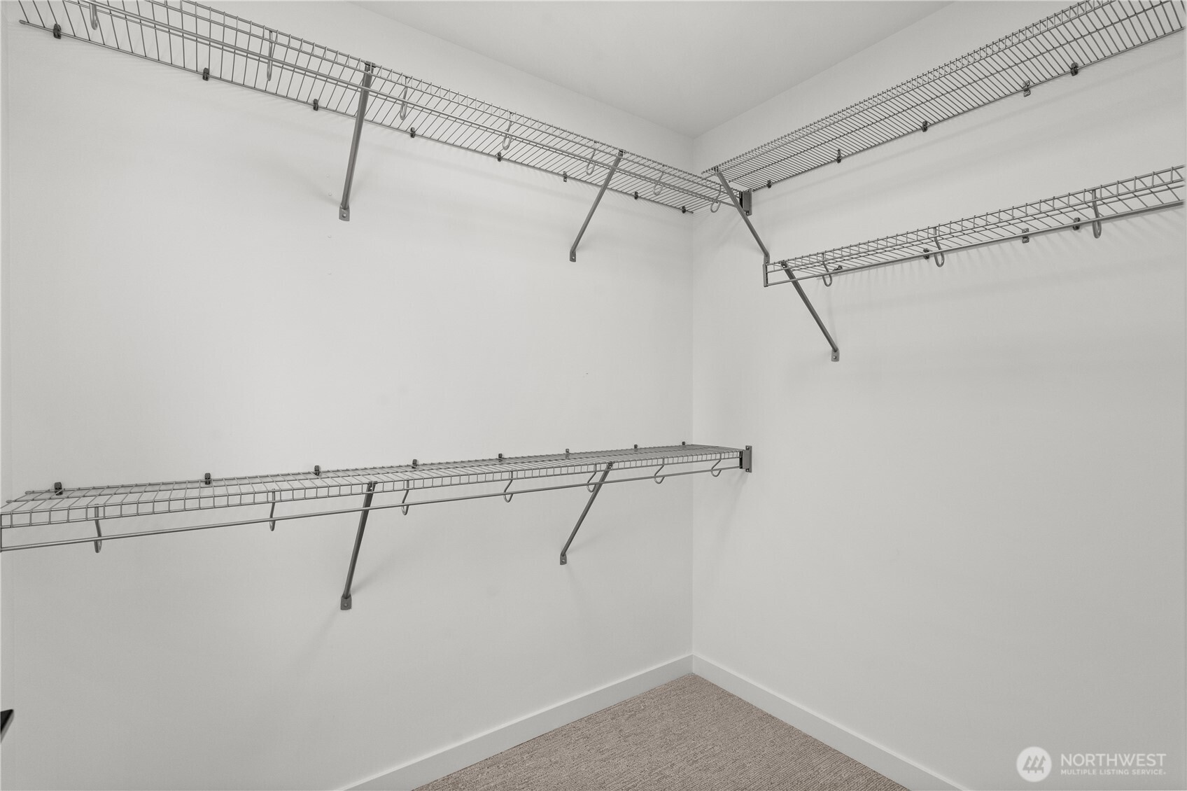 8855 29th Avenue Southwest Seattle, WA 98126 - Photo 27 of 40