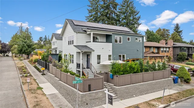 $4,990 | 8855 29th Avenue Southwest, Seattle, WA 98126