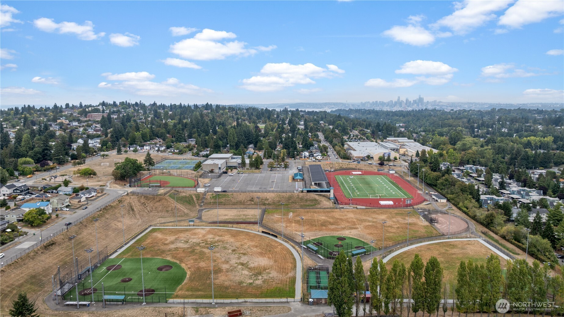 8855 29th Avenue Southwest Seattle, WA 98126 - Photo 37 of 40