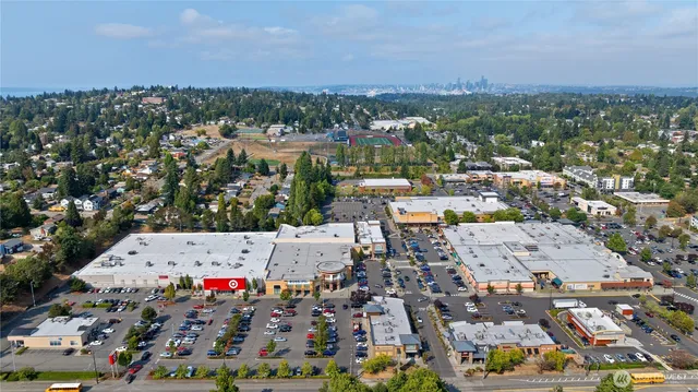 $4,990 | 8855 29th Avenue Southwest, Seattle, WA 98126