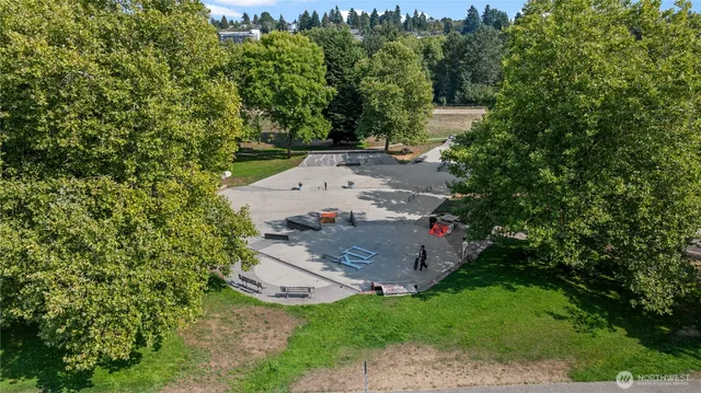 $4,990 | 8855 29th Avenue Southwest, Seattle, WA 98126