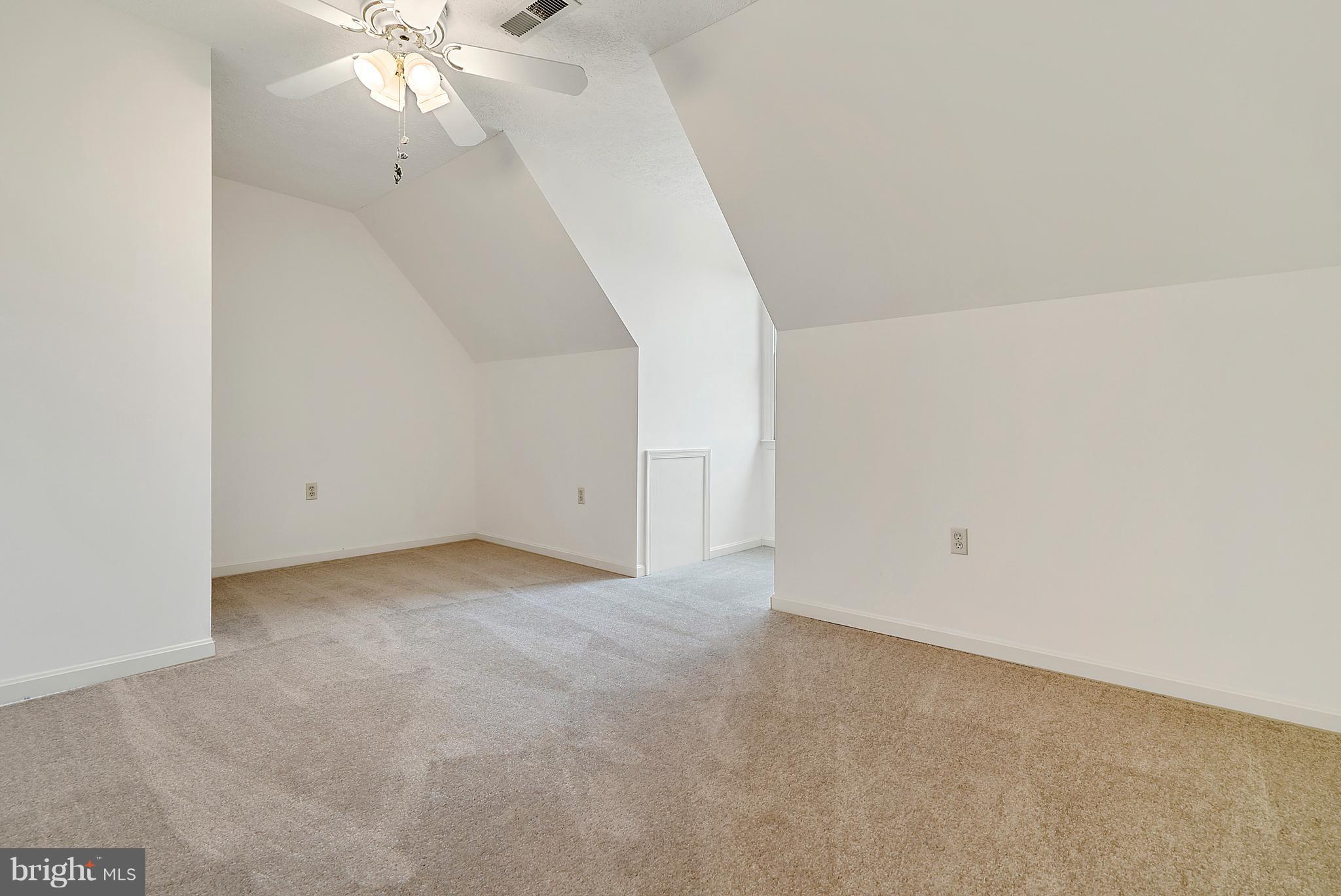 8162 Botha Road Warrenton, VA 20186 - Photo 21 of 27 Bedroom