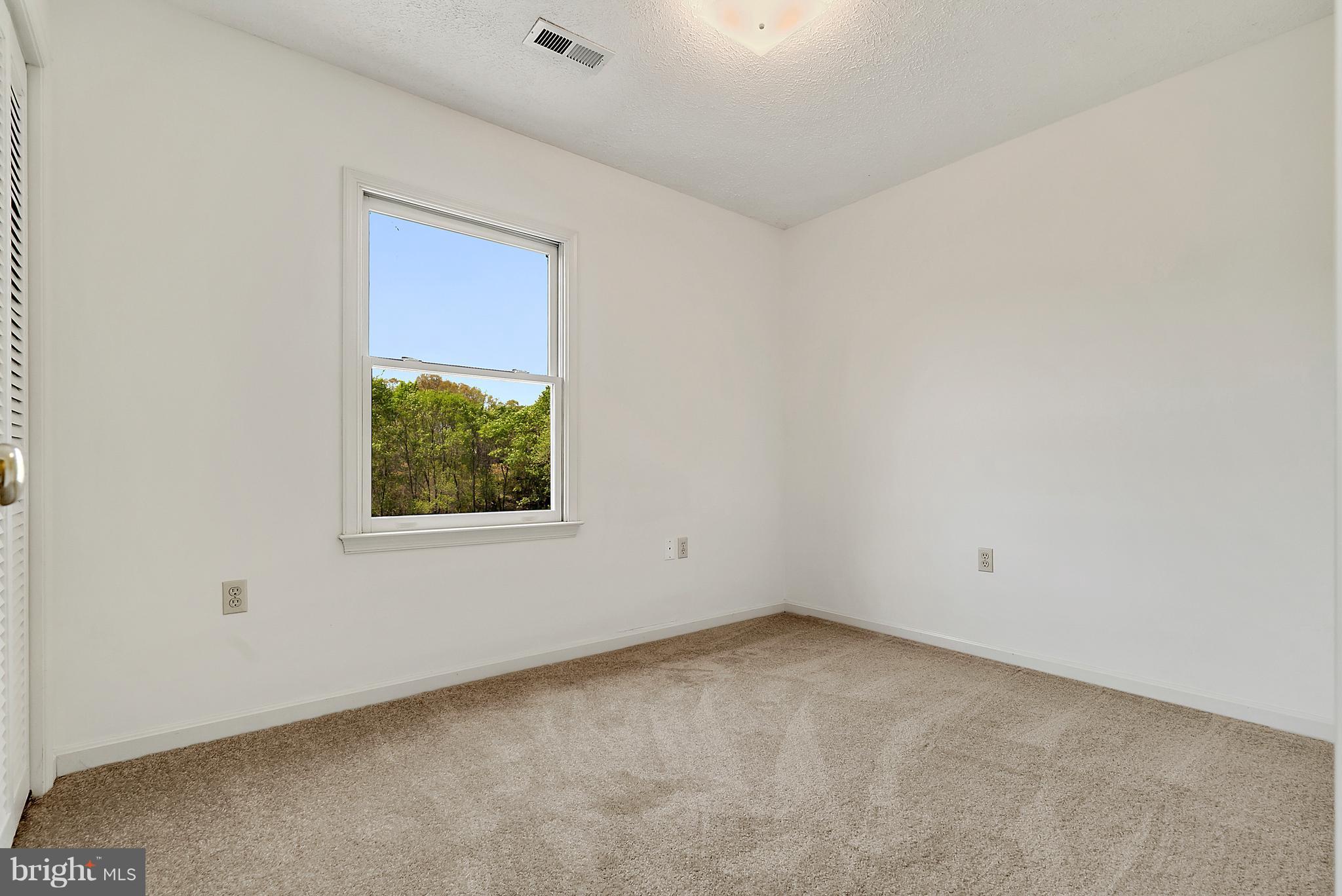 8162 Botha Road Warrenton, VA 20186 - Photo 22 of 27 Bedroom