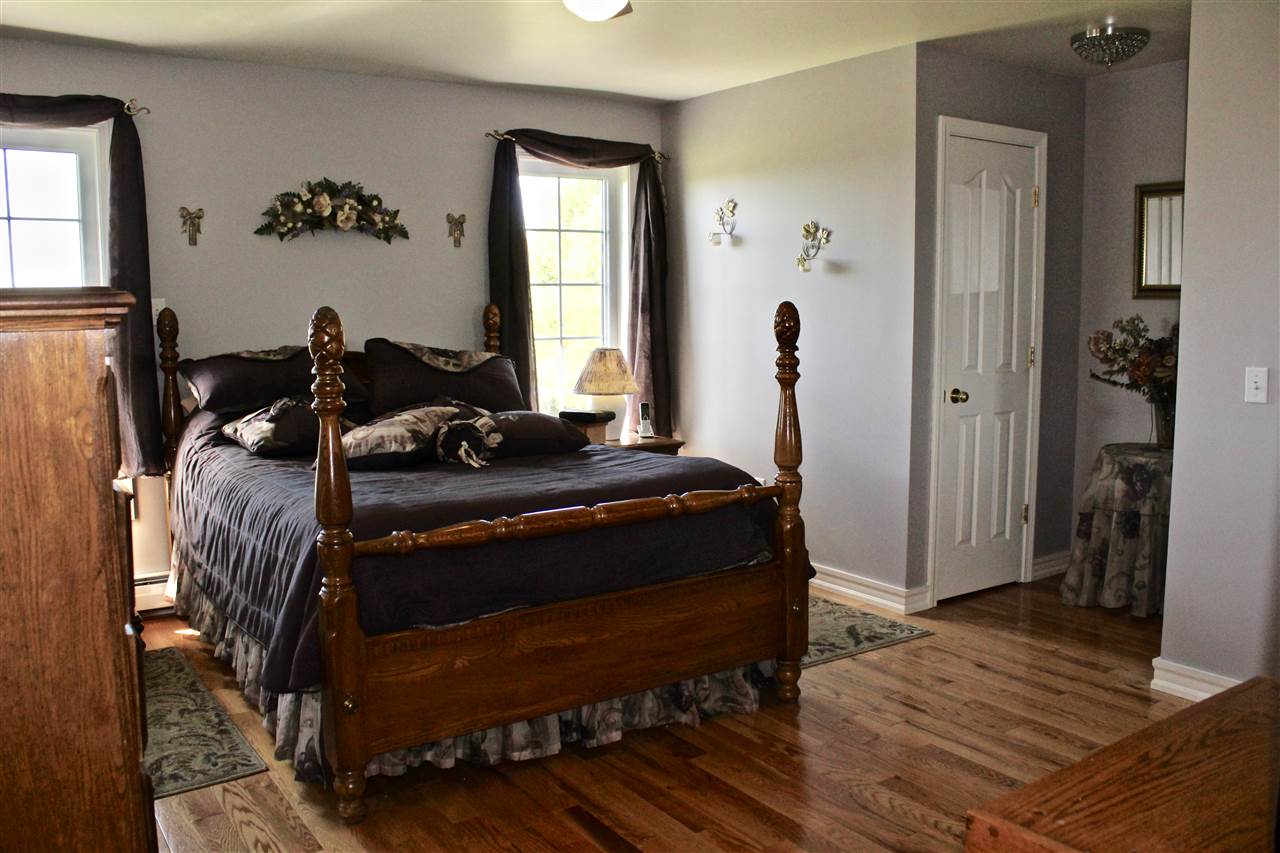 74 Sunset Road Barre Town, VT 05641 - Photo 19 of 40