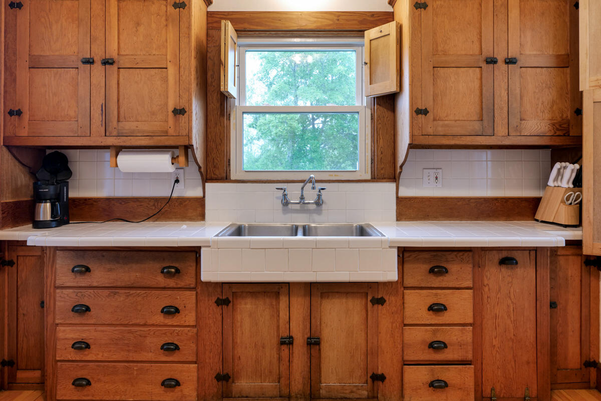 37 Tarratine Street Castine, ME 04421 - Photo 23 of 60 14-37 Tarratine St LoRes-DTP